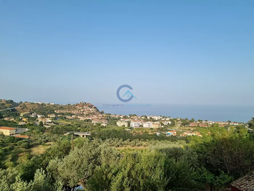 Immagine 1 di Trilocale in affitto  a Montauro