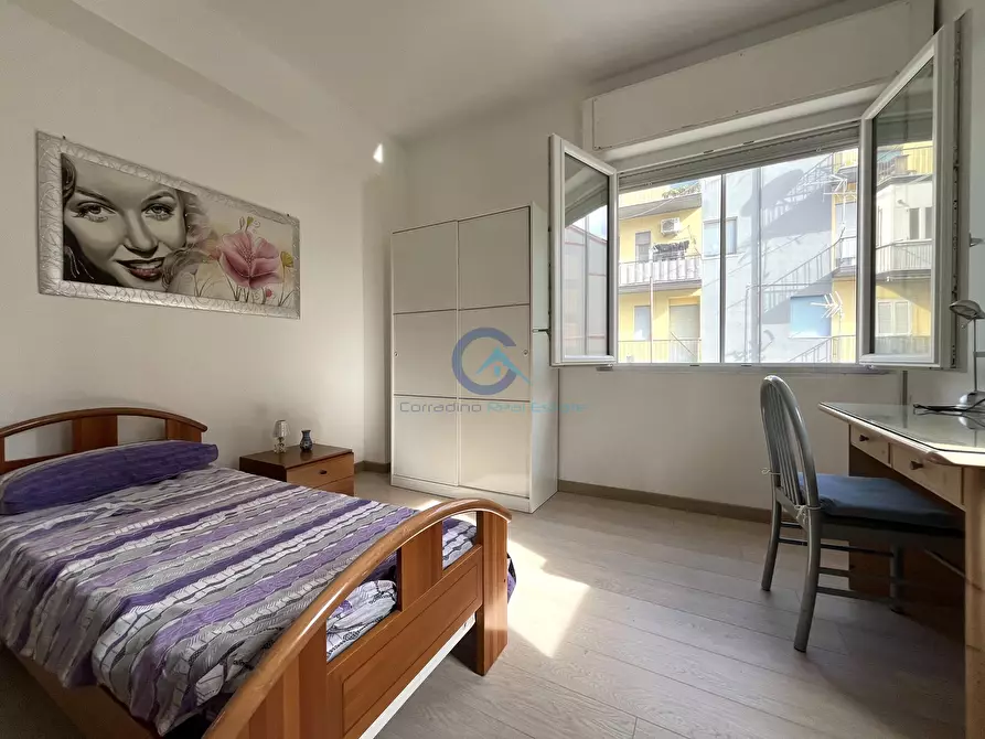 Immagine 1 di Trilocale in affitto  a Catanzaro