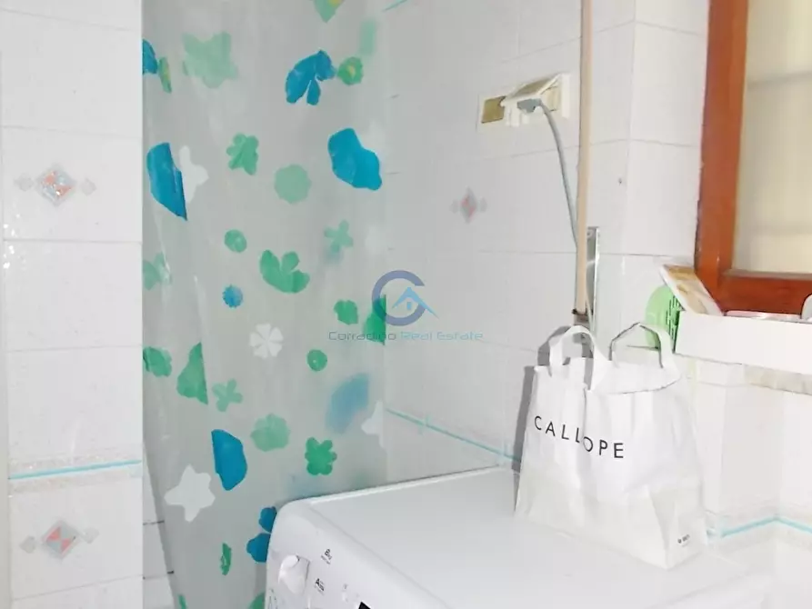 Immagine 10 di Stanza singola in affitto  a Catanzaro