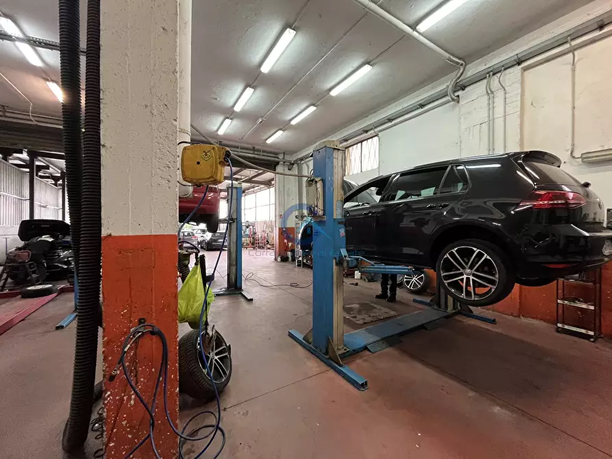 Immagine 4 di Laboratorio in affitto  in Strada Statale 106 Jonica 7 a Catanzaro