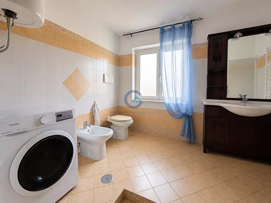Immagine 17 di Appartamento in vendita  a Catanzaro