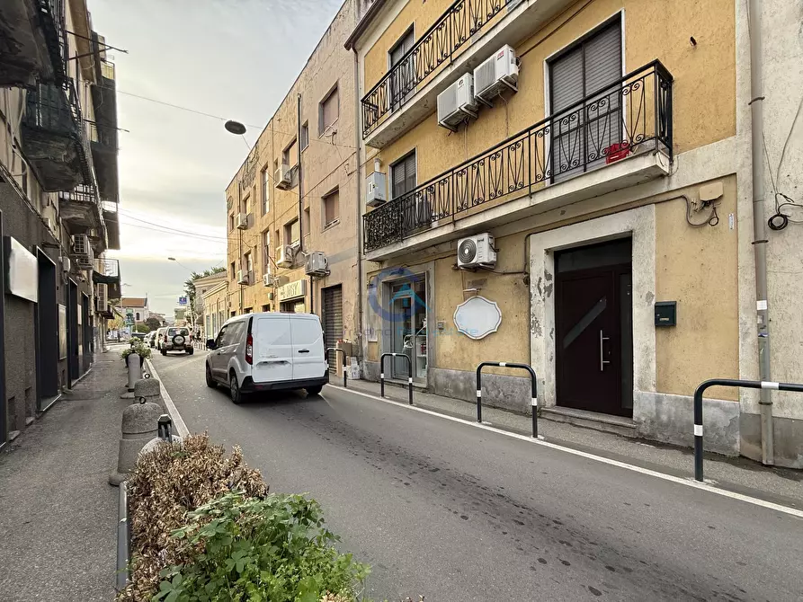 Immagine 2 di Locale commerciale in affitto  in Via Progresso 34 a Catanzaro