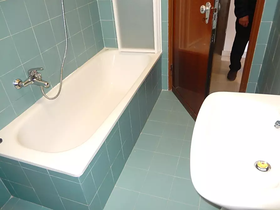 Immagine 20 di Stanza singola in affitto  a Catanzaro