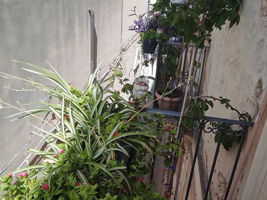 Immagine 17 di Pentalocale in vendita  in Via Vincenzo Mirabella a Siracusa