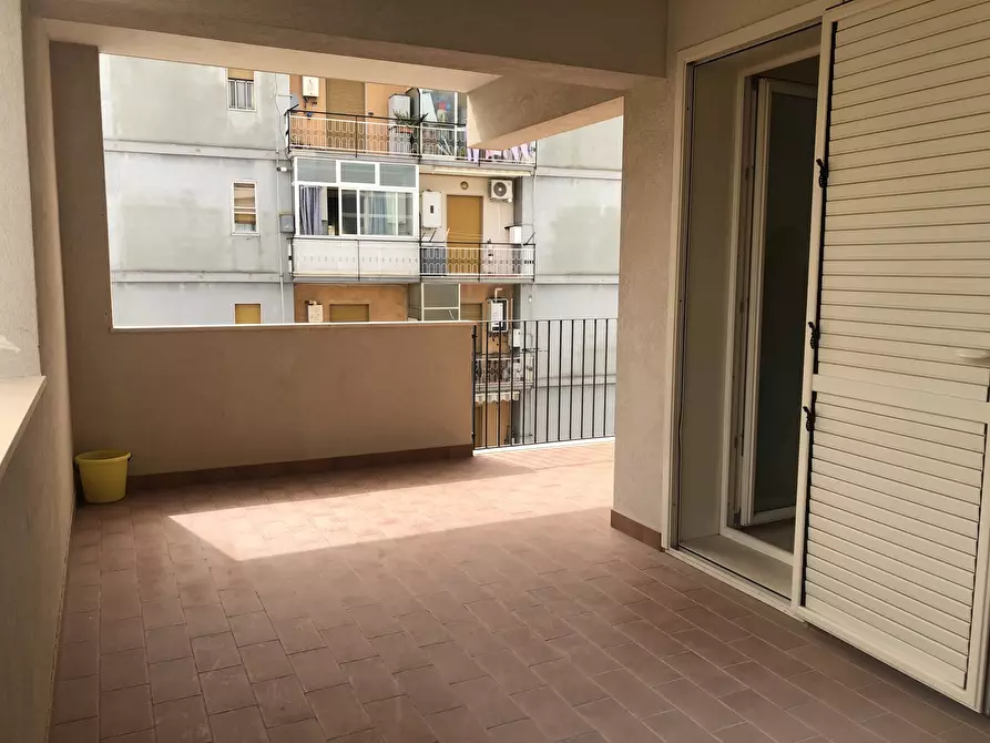 Immagine 2 di Trilocale in vendita  in Via Vizzini a Siracusa