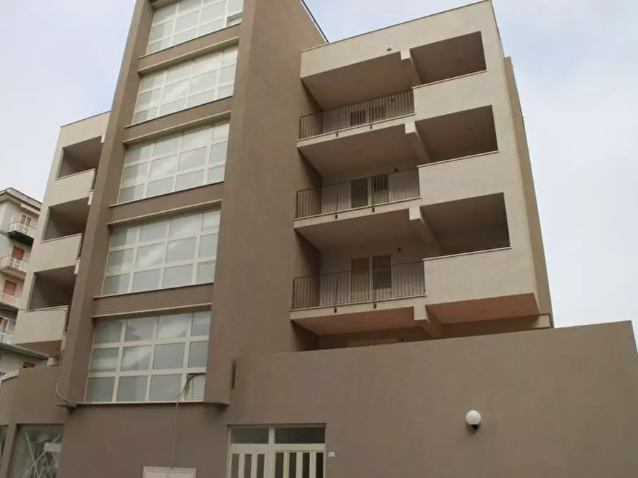 Immagine 27 di Trilocale in vendita  in Via Vizzini a Siracusa