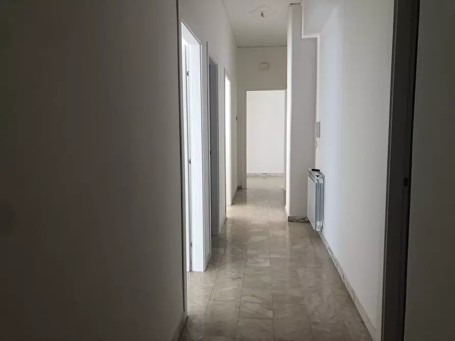 Immagine 36 di Appartamento in affitto  in VIA OGLIO a Siracusa