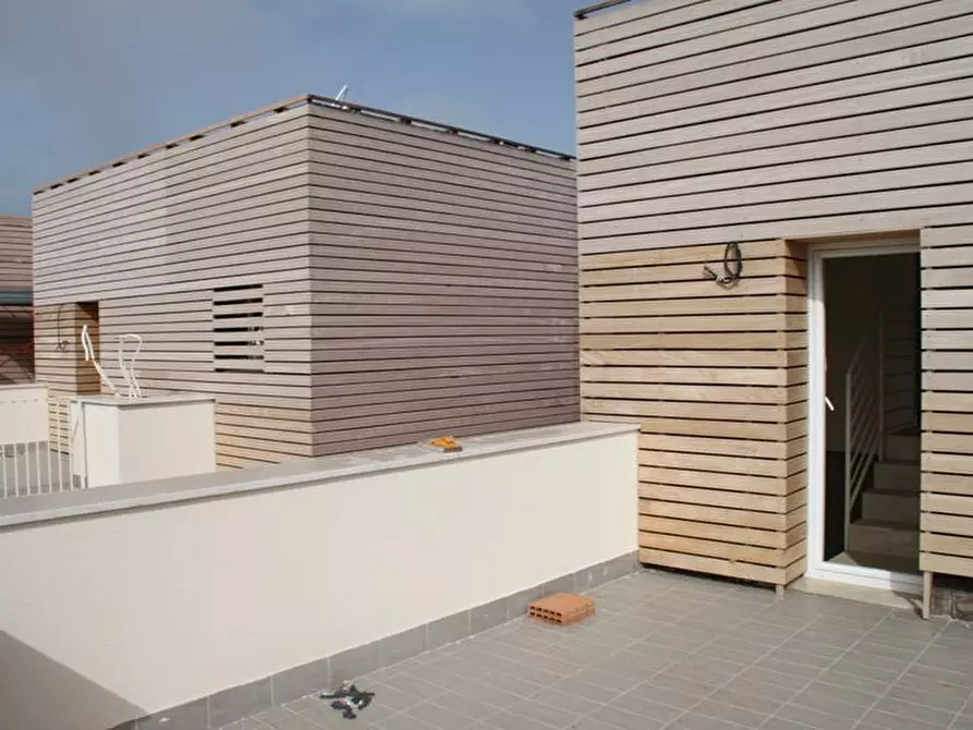 Immagine 2 di Villa in vendita  in VIA GELA a Siracusa