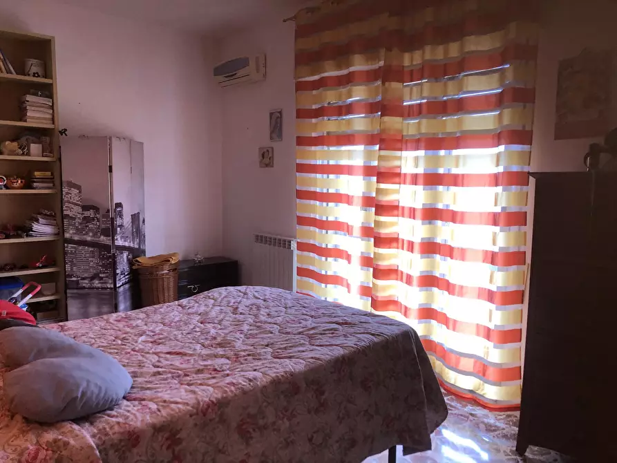 Immagine 18 di Pentalocale in vendita  in V.LE SANTA PANAGIA a Siracusa