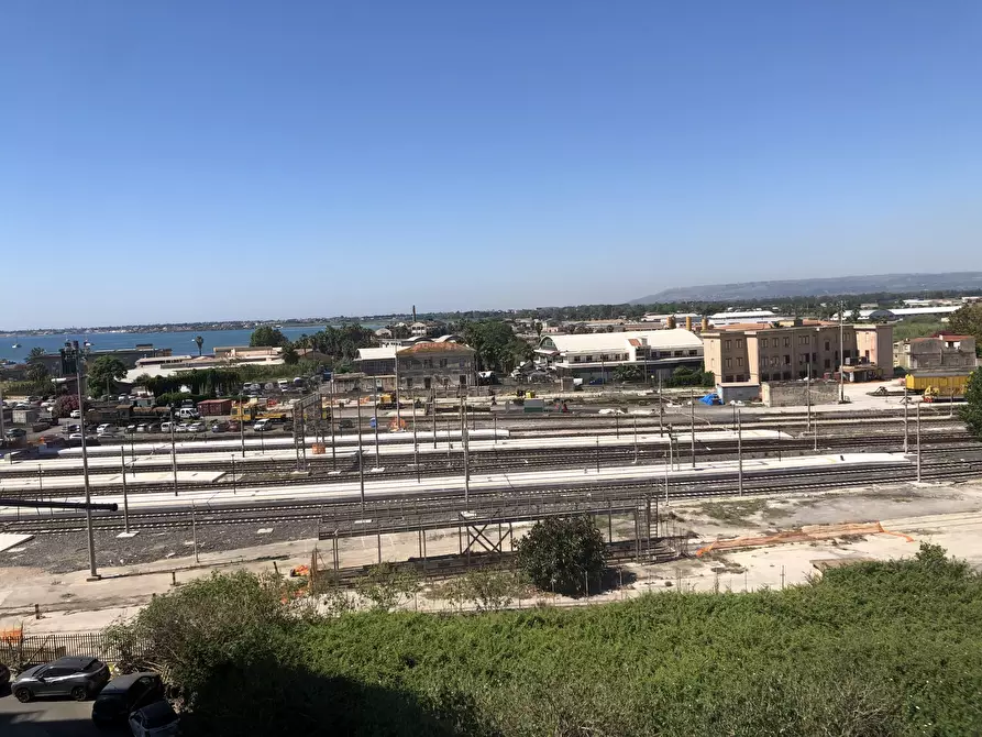 Immagine 3 di Appartamento in vendita  in Via Adda a Siracusa