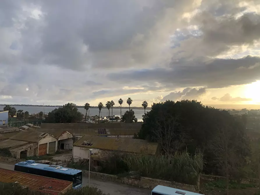 Immagine 30 di Pentalocale in vendita  in CORSO UMBERTO a Siracusa