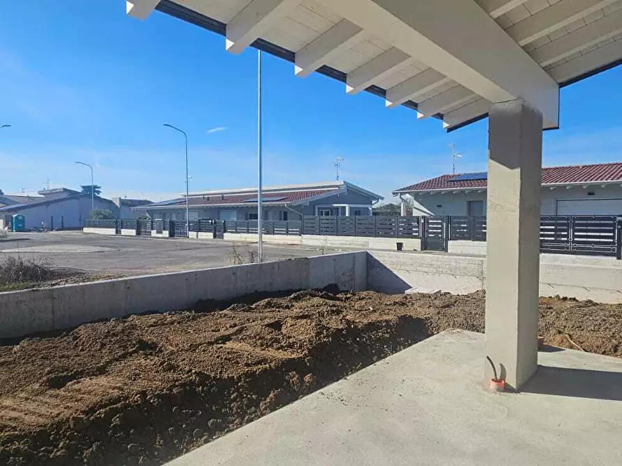 Immagine 28 di Villa in vendita  a Montirone