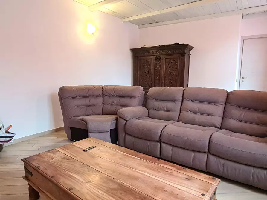 Immagine 4 di Casa indipendente in vendita  in via Basso Castello 17 a Cazzago San Martino