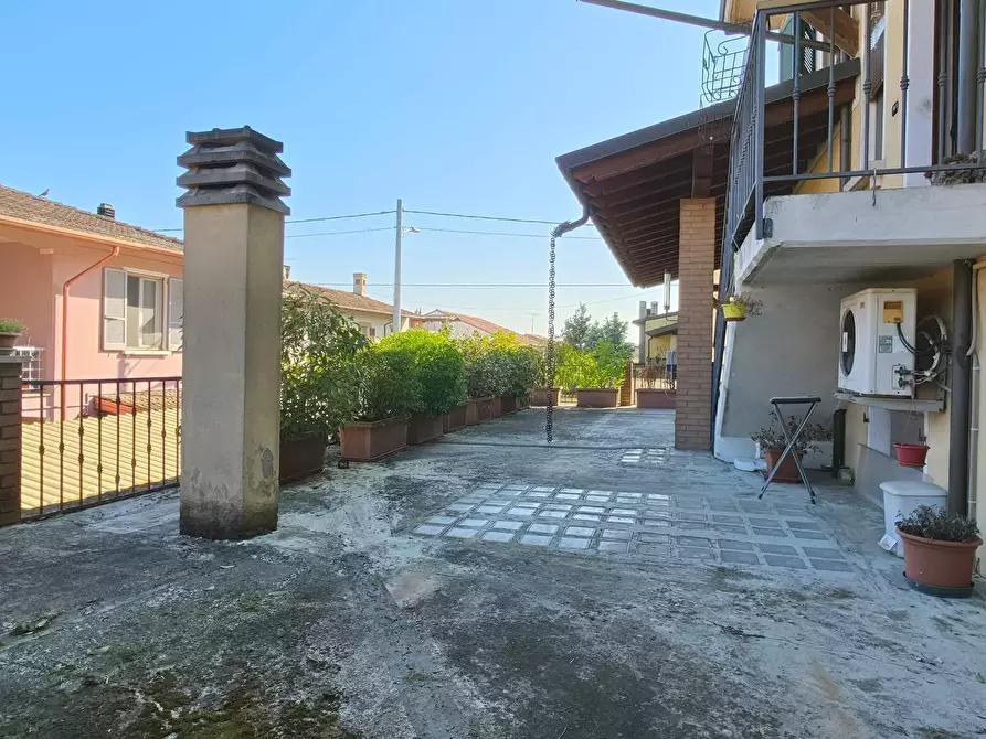 Immagine 23 di Porzione di casa in vendita  in Via Martiri Della Liberta a Gambara