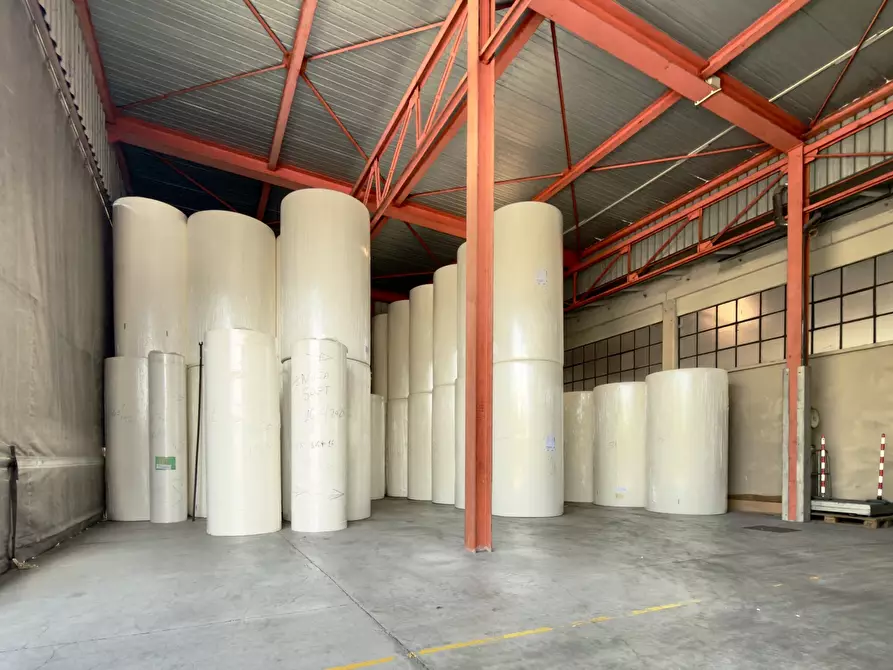 Immagine 8 di Attività artigianale in vendita  in SP23 80A a Montirone