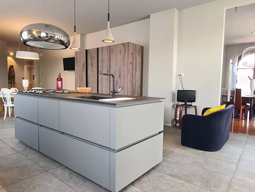 Immagine 12 di Villa in vendita  in via Gramsci 5 a Comezzano-Cizzago