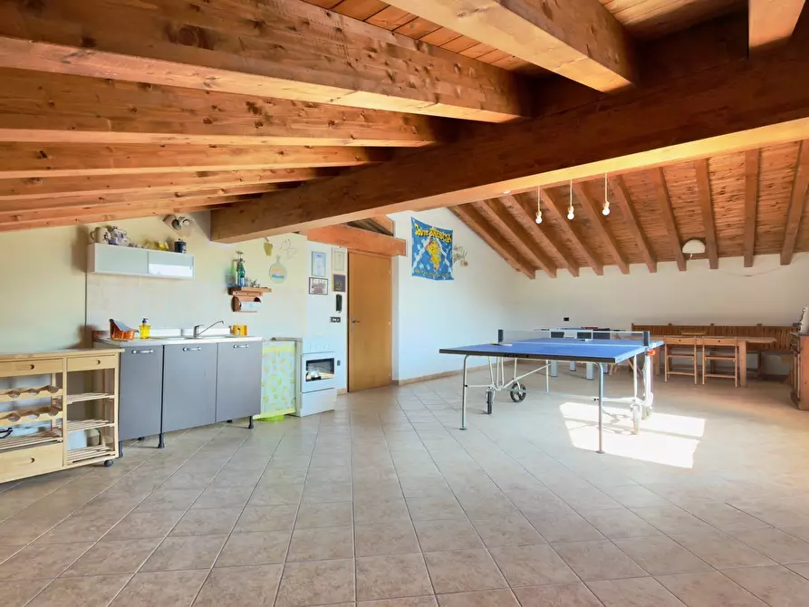 Immagine 18 di Quadrilocale in vendita  a Nave