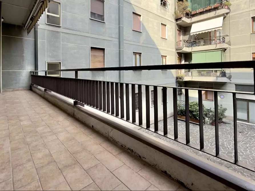 Immagine 21 di Quadrilocale in vendita  a Brescia