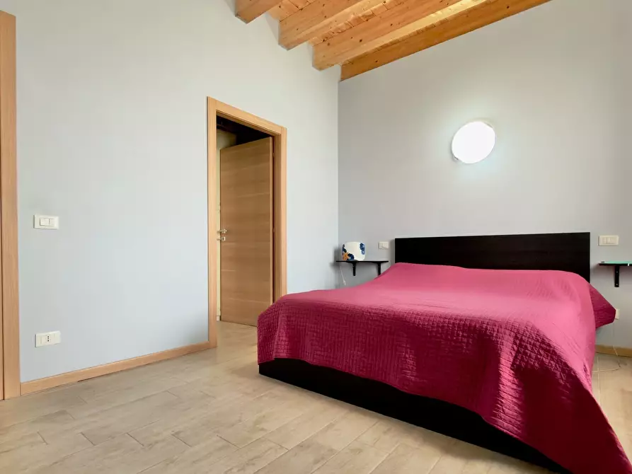 Immagine 8 di Trilocale in vendita  in Via Olmi a Chiari