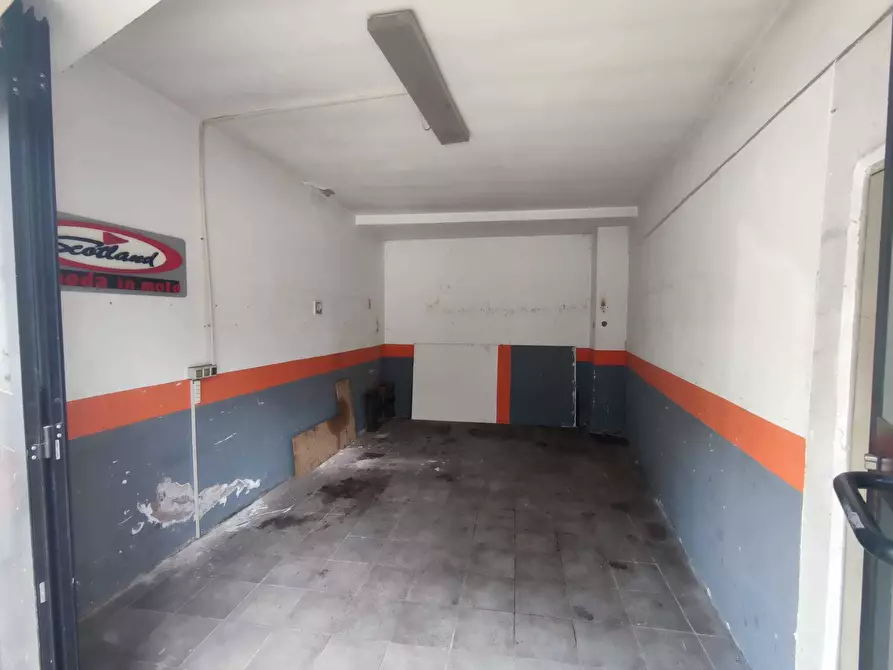 Immagine 13 di Garage in affitto  in Viale Carnaro 49 a Roma
