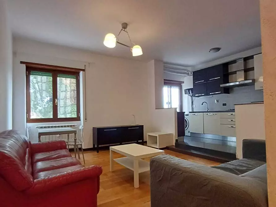 Immagine 5 di Stanza singola in affitto  in Lungotevere Dante 310 a Roma