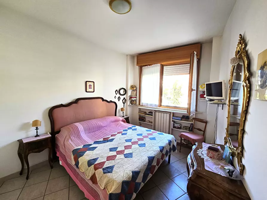 Immagine 18 di Trilocale in vendita  in VIA ROSARIO LIVATINO 3 a Nettuno