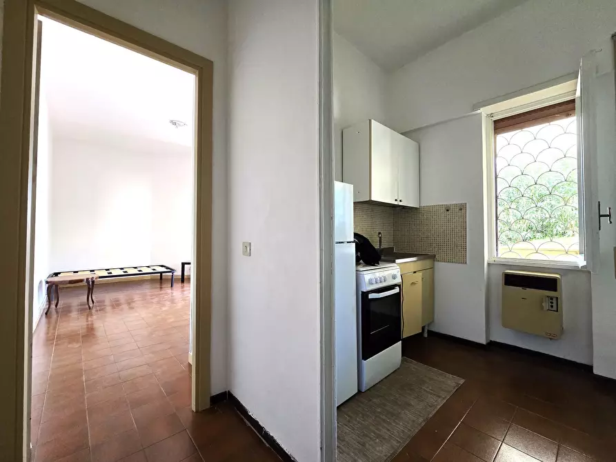 Immagine 10 di Monolocale in vendita  in Via Pietro Frattini 293 a Roma