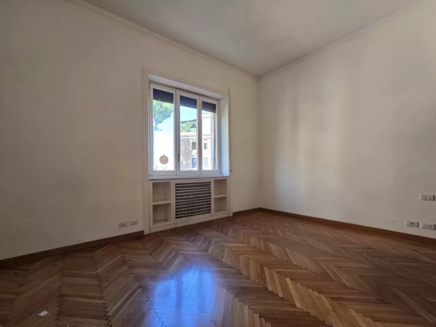 Immagine 18 di Pentalocale in affitto  in Via Francesco Denza 3 a Roma