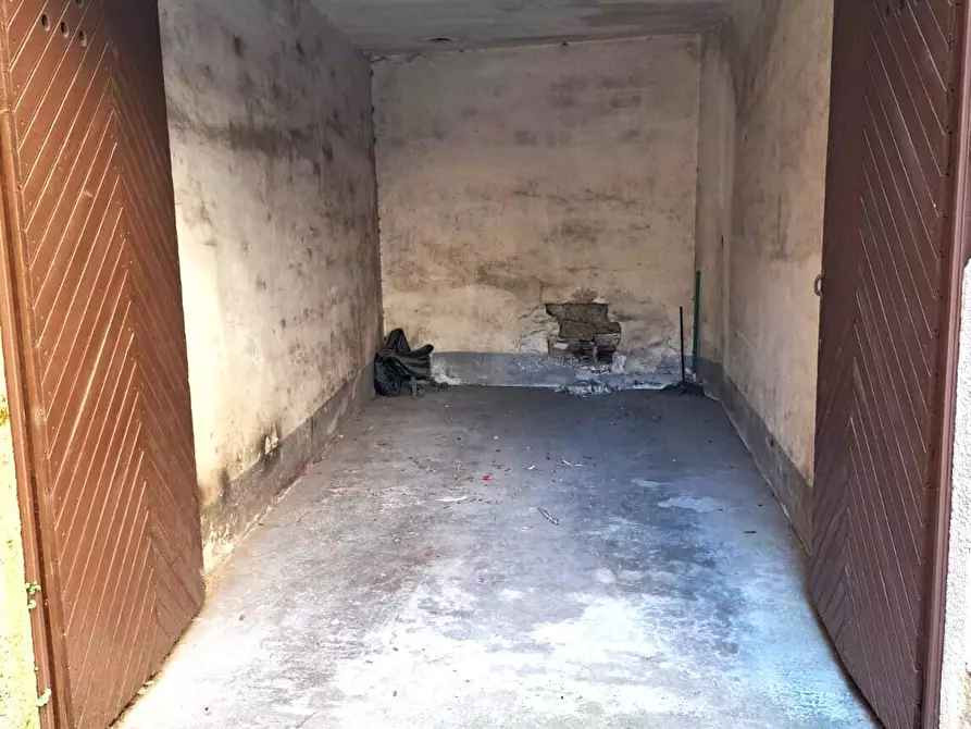 Immagine 33 di Pentalocale in affitto  in Via Francesco Denza 3 a Roma