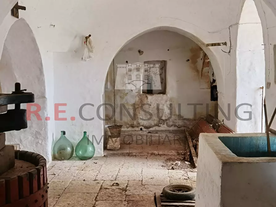 Immagine 9 di Baita in vendita  in Via Alberobello 137 a Martina Franca