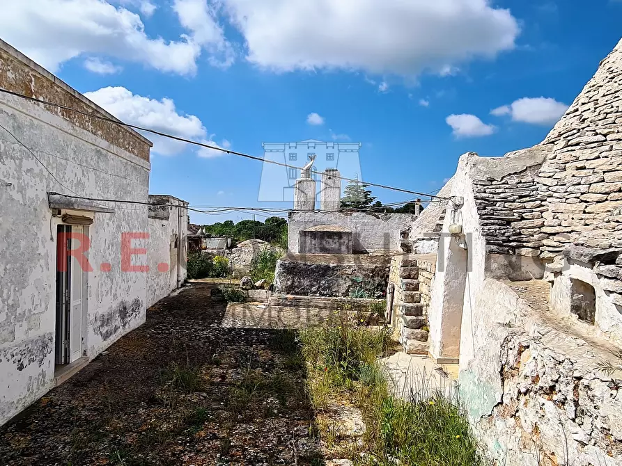 Immagine 5 di Baita in vendita  in Strada Paretone Zona I 331 a Martina Franca