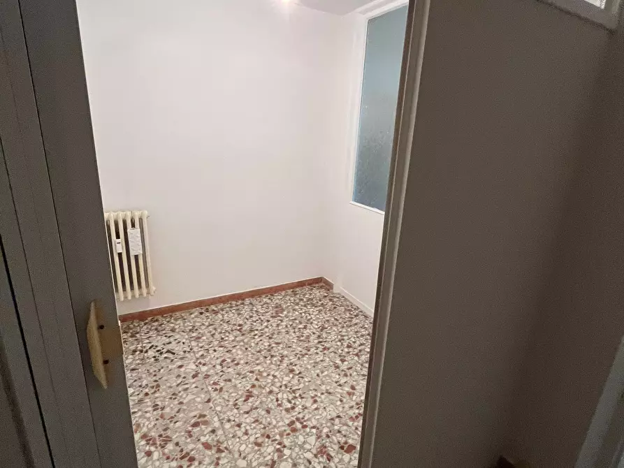 Immagine 10 di Bilocale in affitto  in Via Giorgio Vecco 5 a Rivoli