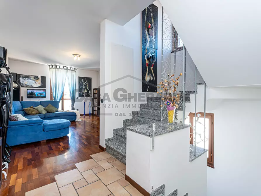 Immagine 19 di Trilocale in vendita  in Via XXV Aprile 1945 43 a Brembate Di Sopra