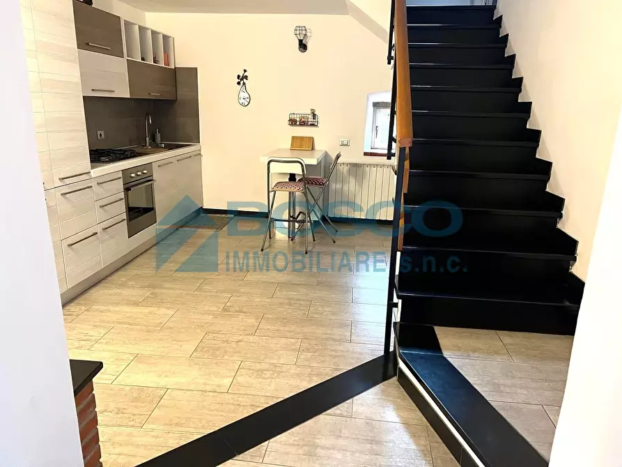 Immagine 14 di Casa bifamiliare in vendita  in Via Canale a Castelnuovo Magra