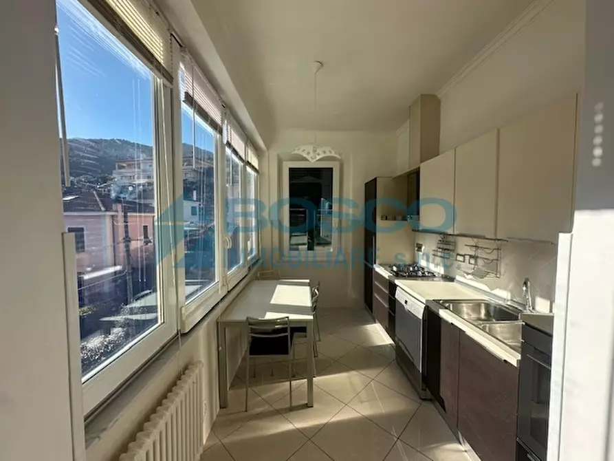 Immagine 18 di Pentalocale in vendita  in Via S. Erasmo a La Spezia