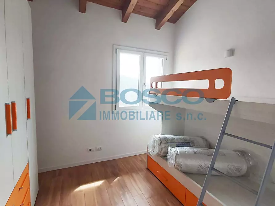 Immagine 9 di Bilocale in vendita  a Beverino