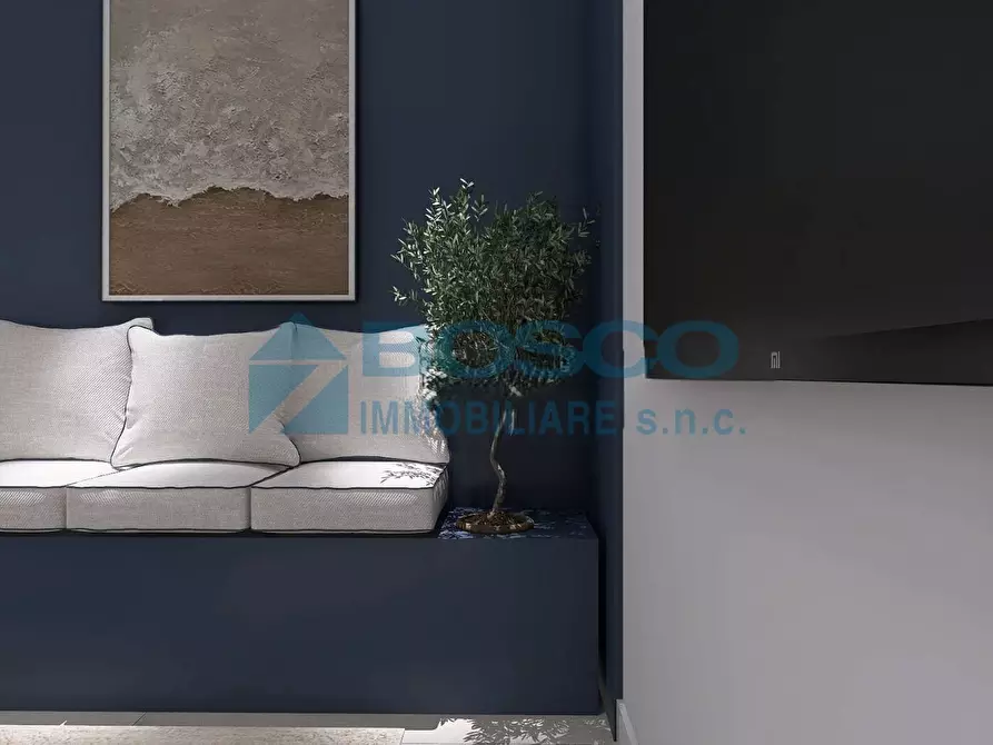 Immagine 16 di Quadrilocale in vendita  in Via del Molo 104 a La Spezia