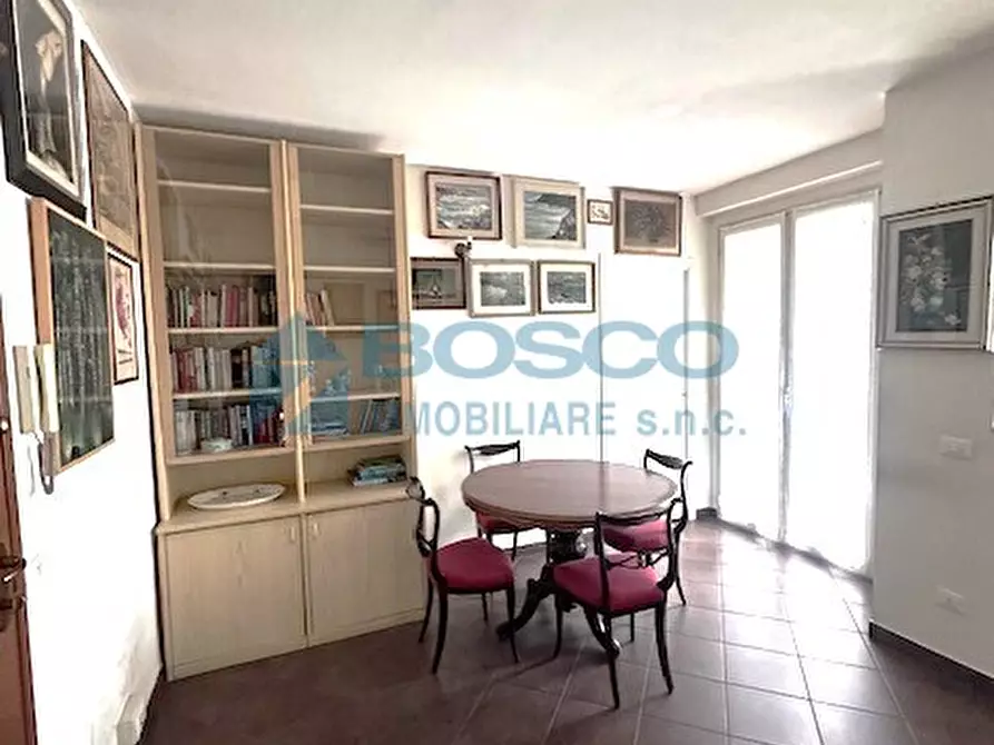 Immagine 5 di Bilocale in vendita  in Via della Repubblica a Riccò Del Golfo Di Spezia