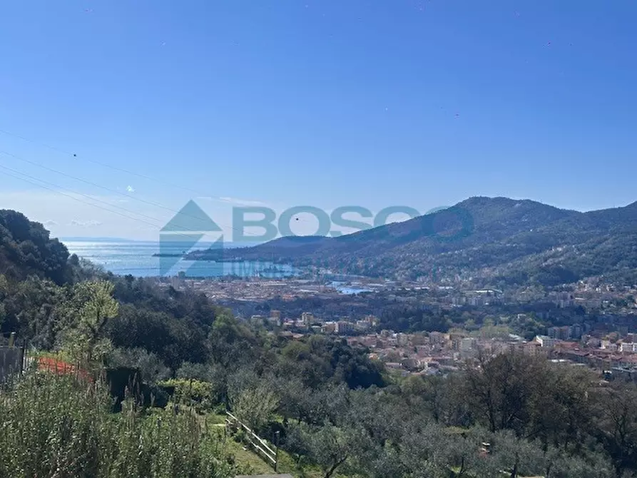 Immagine 1 di Quadrilocale in vendita  in Via Costa Santa Lucia 5 a La Spezia