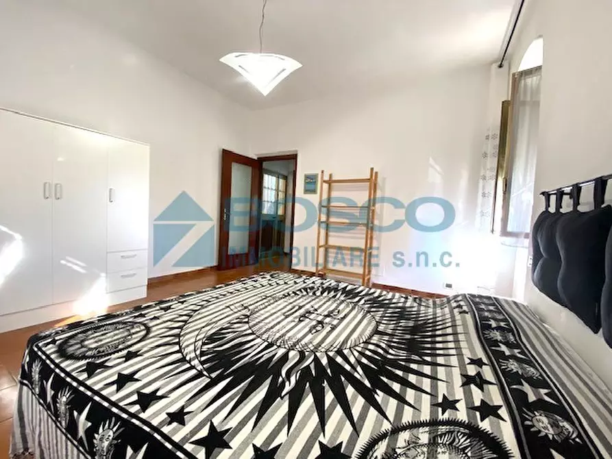 Immagine 13 di Bilocale in affitto  in Via Sarzana 946 a La Spezia