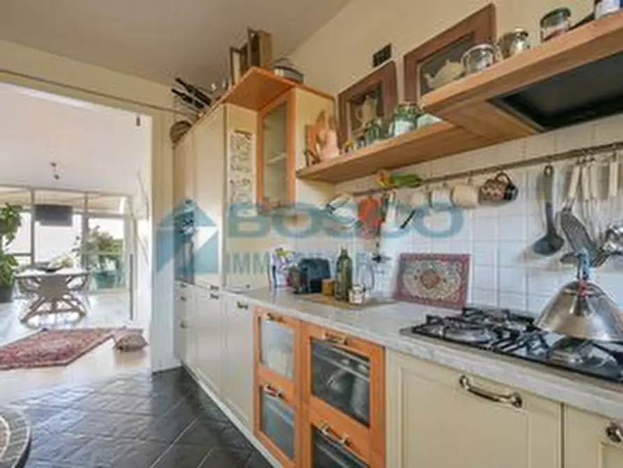 Immagine 50 di Pentalocale in vendita  in Costa di Murlo a La Spezia