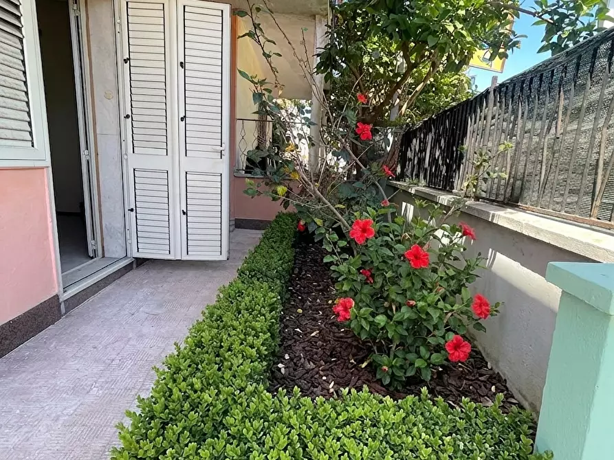 Immagine 2 di Villetta a schiera in vendita  in Via Ungheria 25 a Siracusa