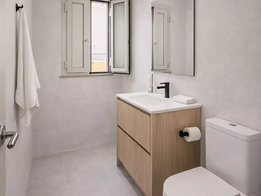 Immagine 15 di Casa indipendente in vendita  in Via Locatelli a Avola