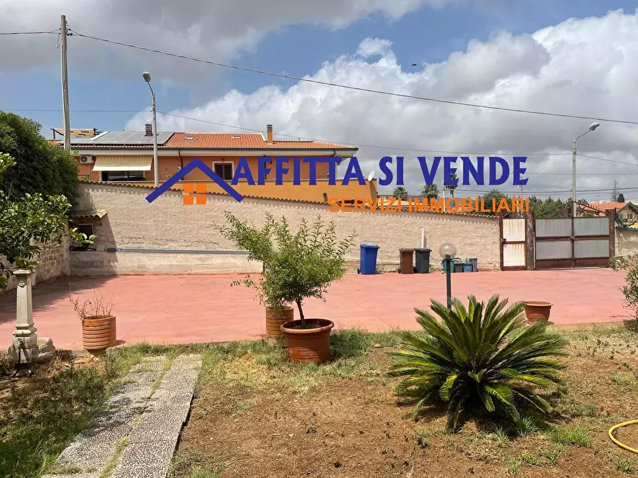 Immagine 39 di Bilocale in affitto  in Via Luigi Pirandello 35 a Melilli