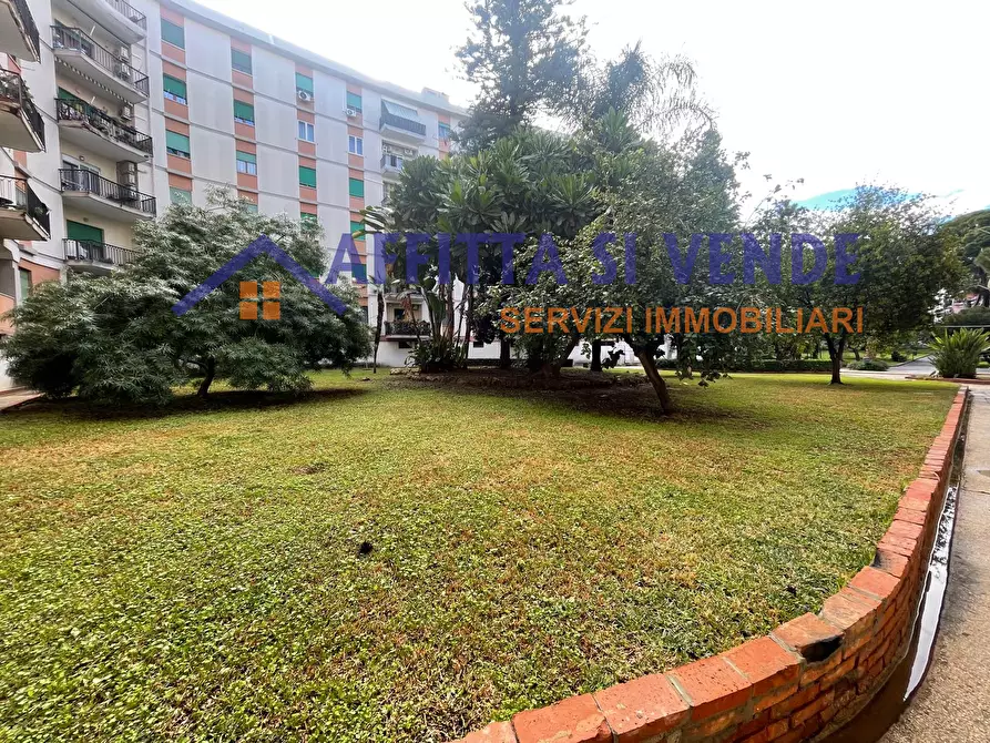 Immagine 3 di Pentalocale in vendita  in Viale Scala Greca 264 a Siracusa