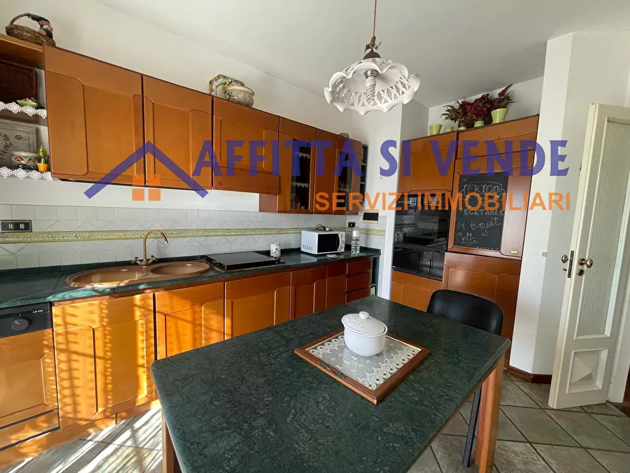 Immagine 1 di Quadrilocale in vendita  in Via Salvatore Nanna a Siracusa