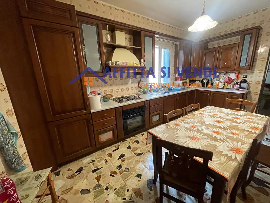 Immagine 3 di Quadrilocale in vendita  in Via Carlo Goldoni 8 a Siracusa