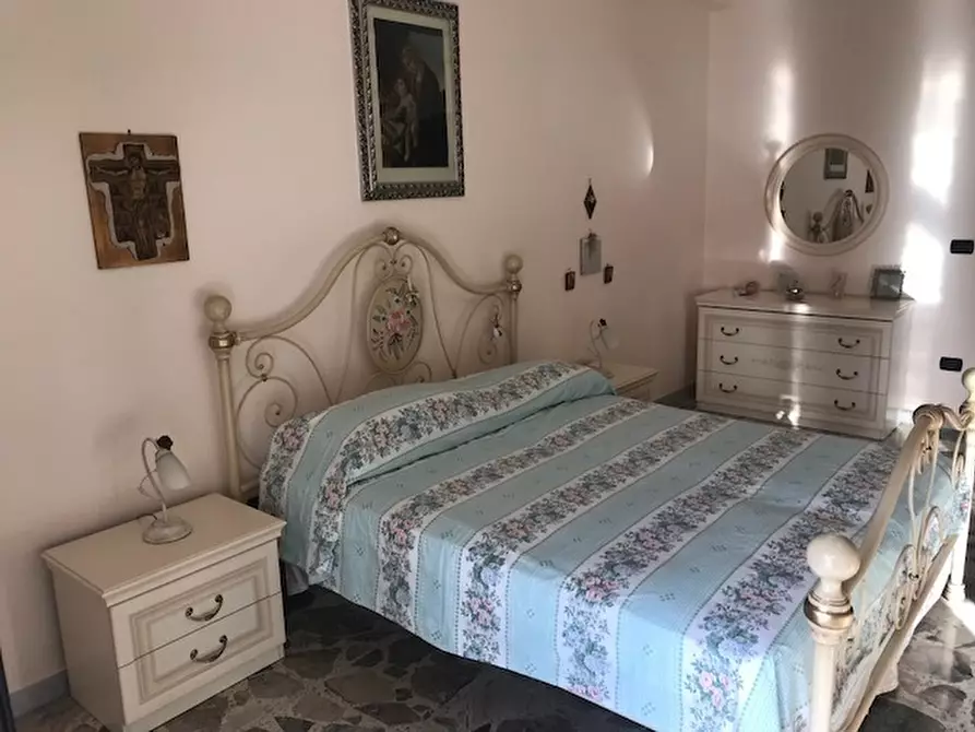 Immagine 13 di Quadrilocale in vendita  in Via Rosario Gagliardi a Siracusa