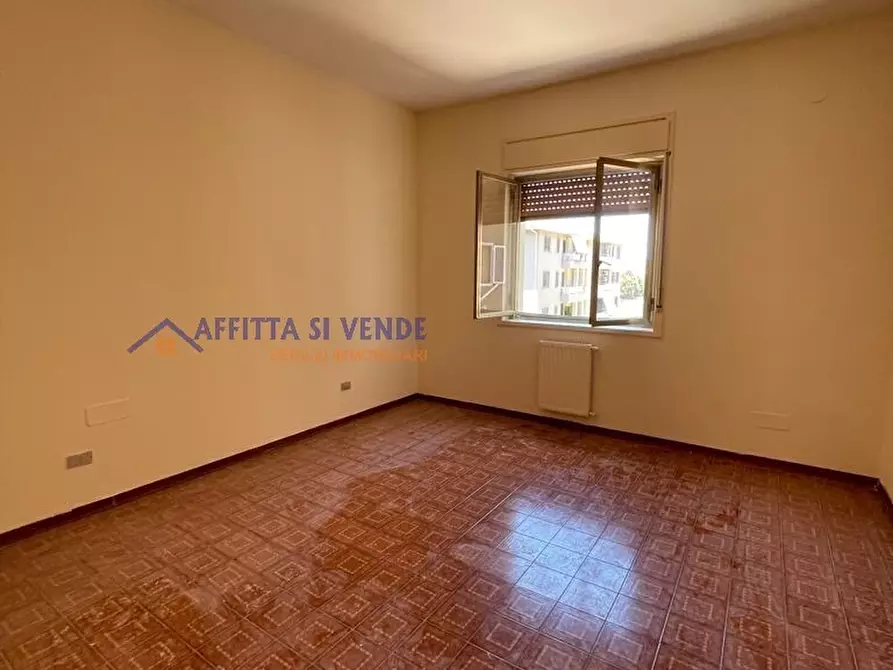 Immagine 6 di Pentalocale in affitto  in Viale Zecchino a Siracusa