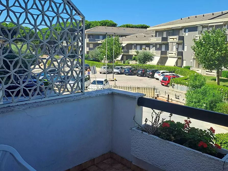 Immagine 11 di Trilocale in vendita  a Silvi